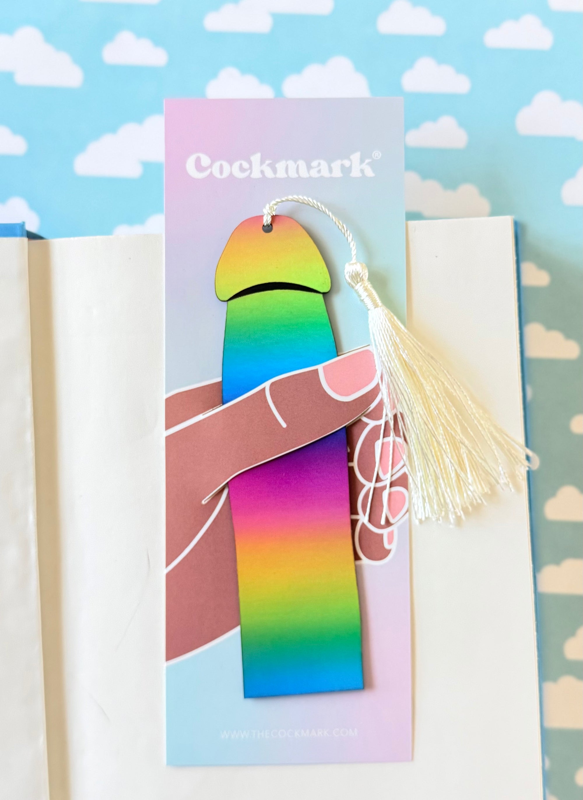 Holographic Rainbow Cockmark